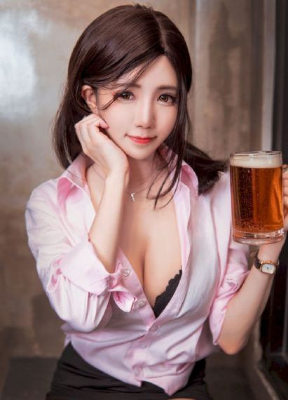欧美大黑bbb在线_超清免费高清观看