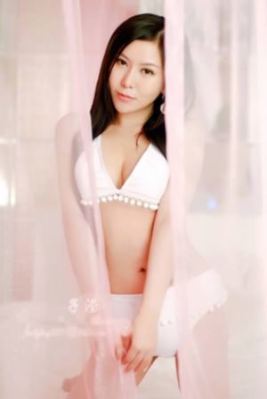欧美熊猫大叔图片_超清日韩免费观看