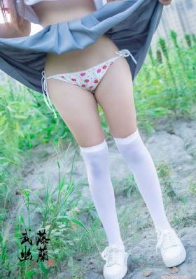 美女被到高潮喷出白_720高清完整版