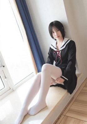 欧美女星冬季街拍图片_BD英语BD在线观看