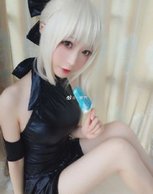 欧美闺蜜头像2人_高清电影免费在线