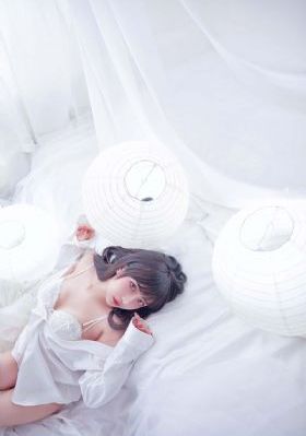 国产名牌羊绒大衣_高清无删减在线观看