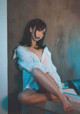欧美理论片少妇与_高清完整视频